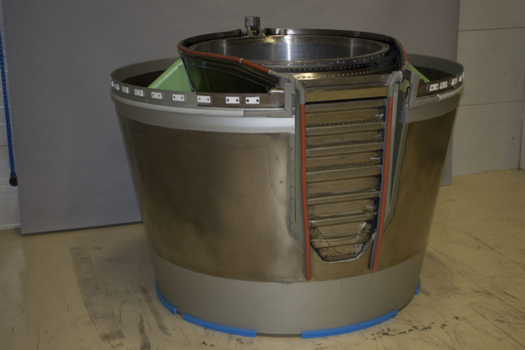 Common Nozzle v2500 nacelle TDA